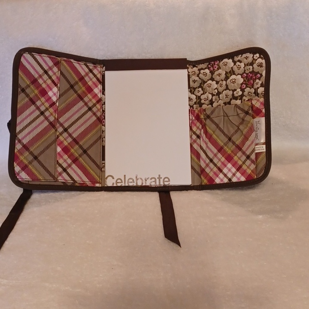 Thirty-one fold and go organizer with note pad Go Celebrate